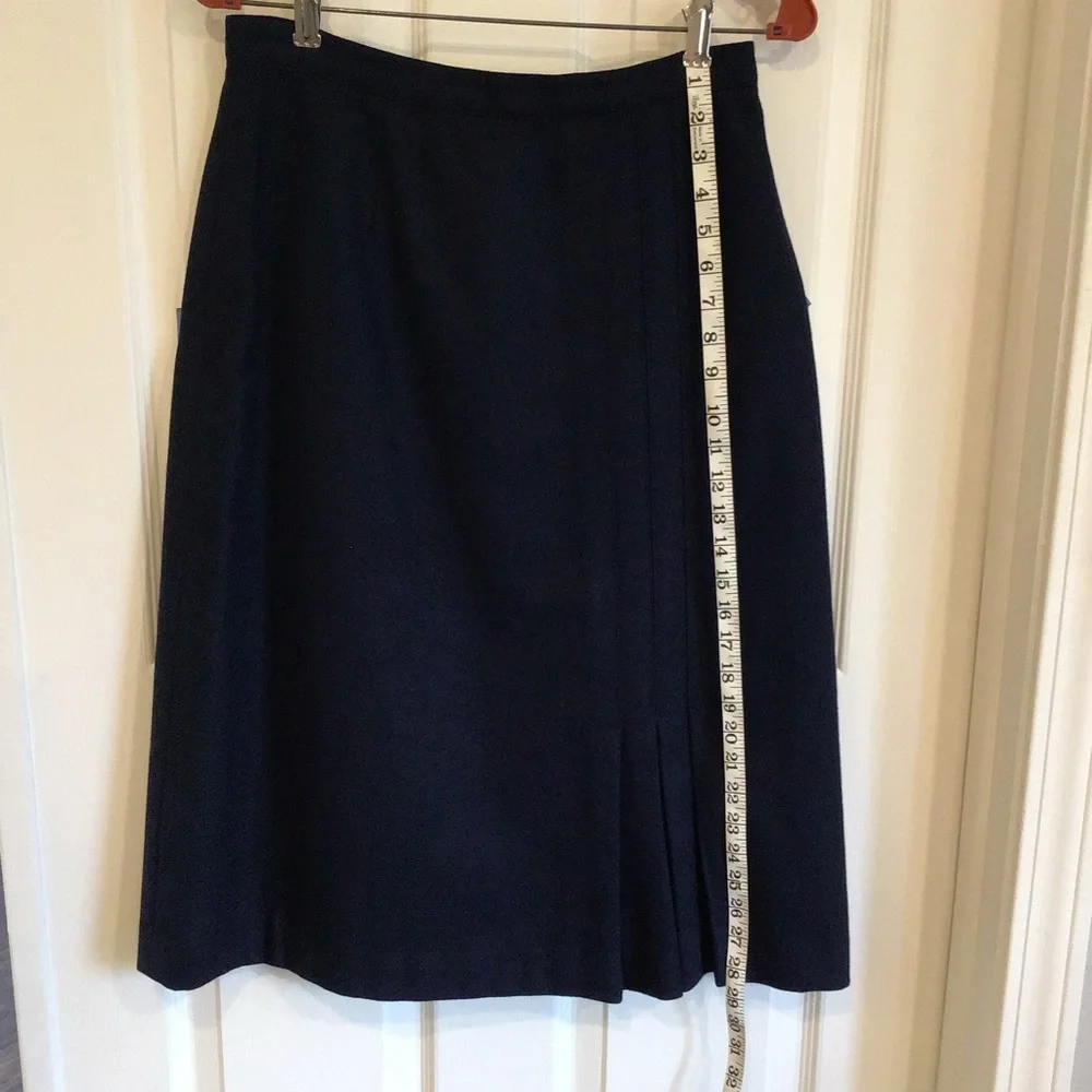 Vintage Navy Blue Womens 2 piece Suit, size 10 - Picture 10 of 11